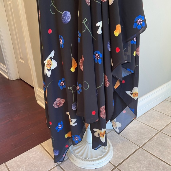 NWT Solace London floral wrap dress 🌸 - Picture 5 of 7